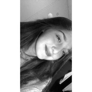 Meet your Posher, Talieya